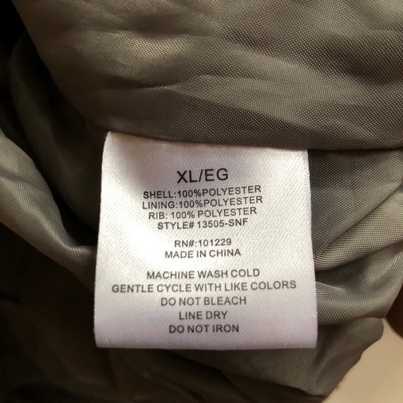 Ashley By 26 International Green Bomber Jacket - Picture 6 of 8